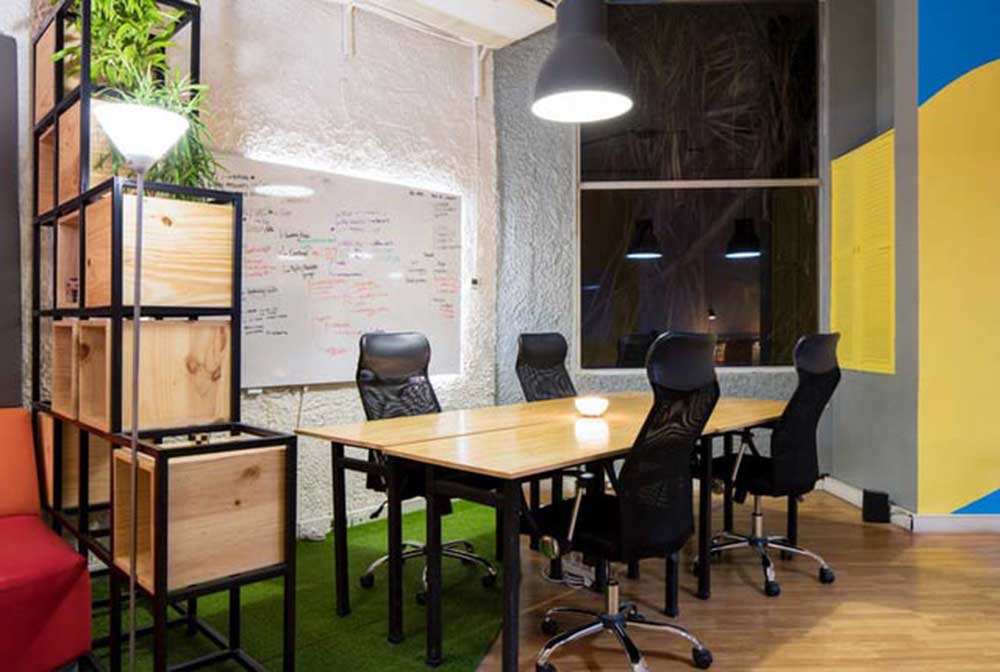 Main Floor Flood Recovery After Pipe Burst